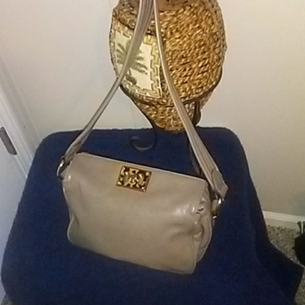 Liz Claiborne shoulder bag